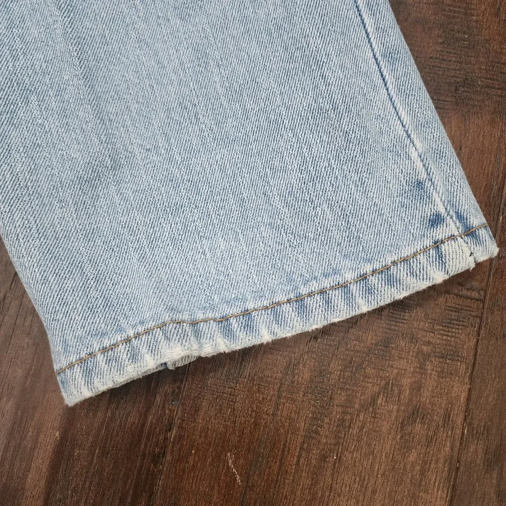 Levis 505 Straight Fit Mens Jeans Light Wash Denim Blue 33x32 Cotton Classic